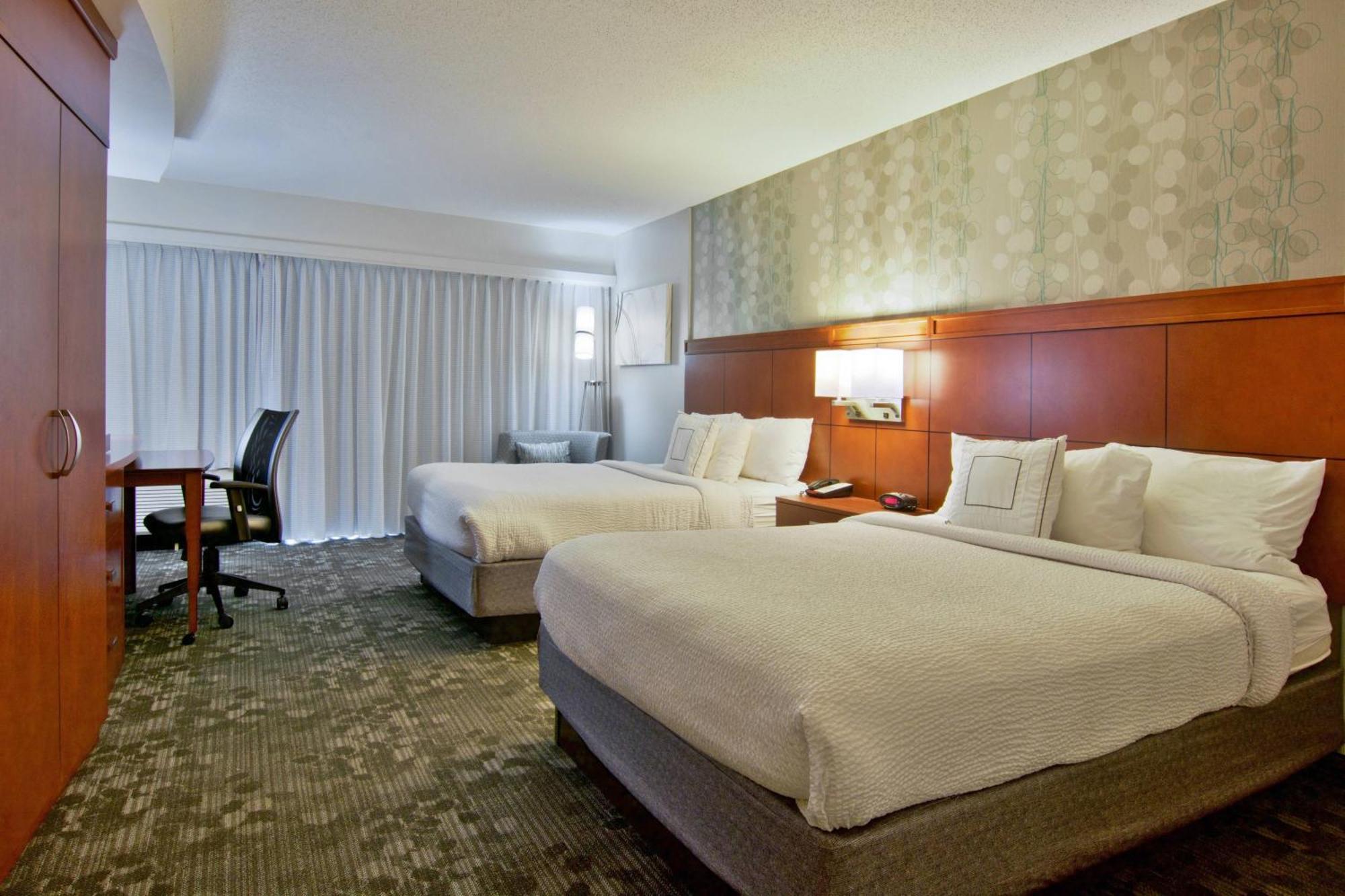 Courtyard By Marriott Κλάρκσβιλ Εξωτερικό φωτογραφία