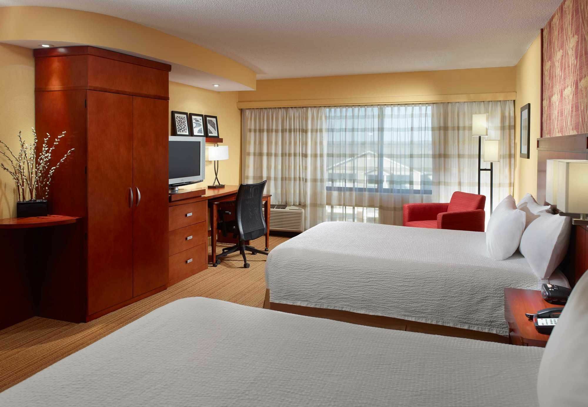 Courtyard By Marriott Κλάρκσβιλ Εξωτερικό φωτογραφία